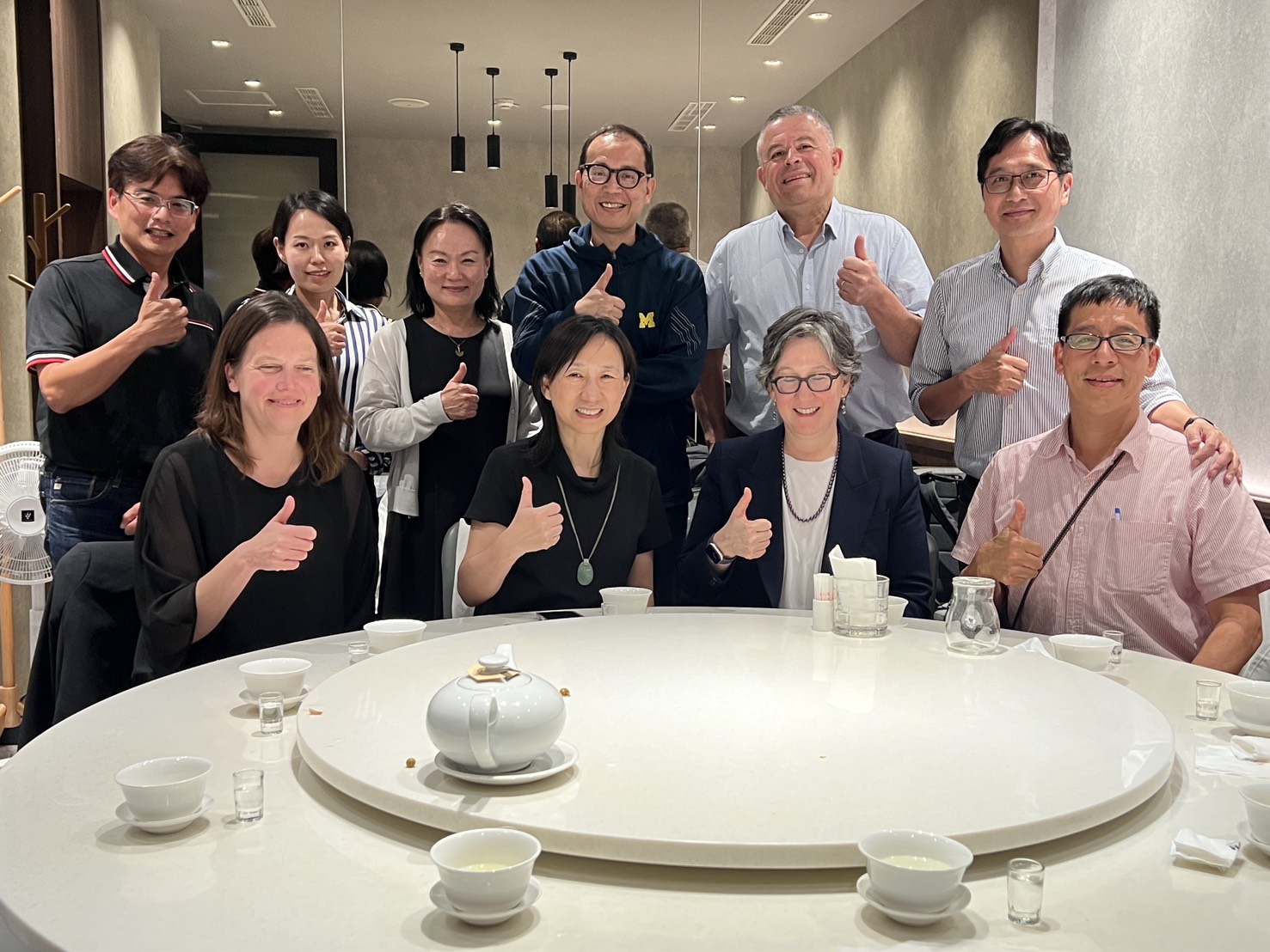 Front left to right: Dr. Christiane Hoppmann, Associate Dean of the Faculty of Arts, UBC; Dr. Wan-Ying Yang, Dean of CSS, NCCU; Dr. Clare Crowston, Dean of the Faculty of Arts, UBC; Dr. Hsiao-Pong Liu